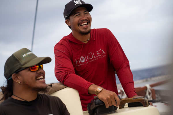 Hōkūleʻa - Anetik Long-Sleeve Tech Hoody - Red Heathered